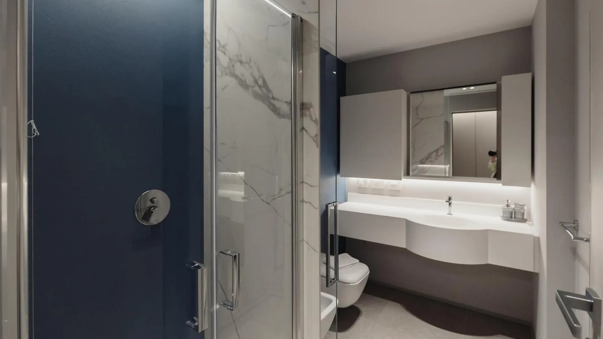 Gohost - Stylish Apartment 10 Min From Central Station Milano